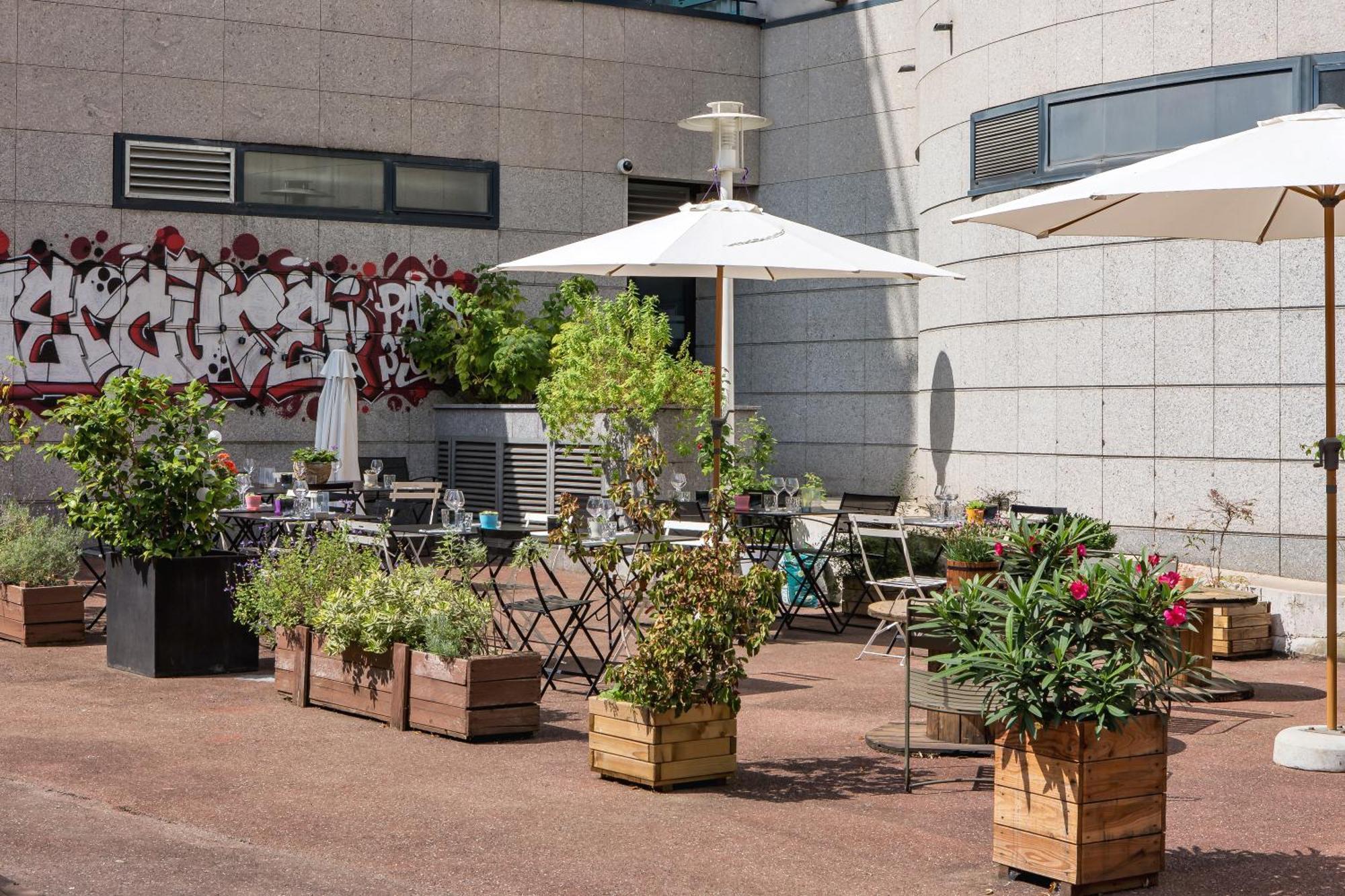 Mercure Paris Saint-Ouen Bagian luar foto